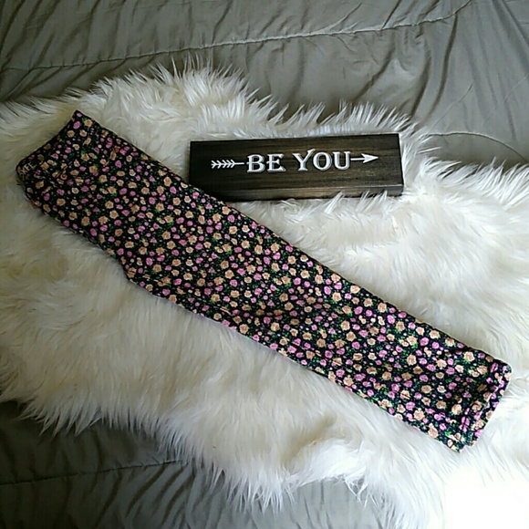 Jeans - Picture 2 of 4